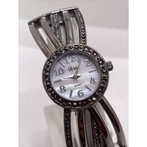 Vivani Womens Silver Tone Gem Quartz Cuff Bangle Watch Works New Battery